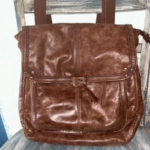 A SAK original. Can be used as an over the shoulder bag or a backpack style